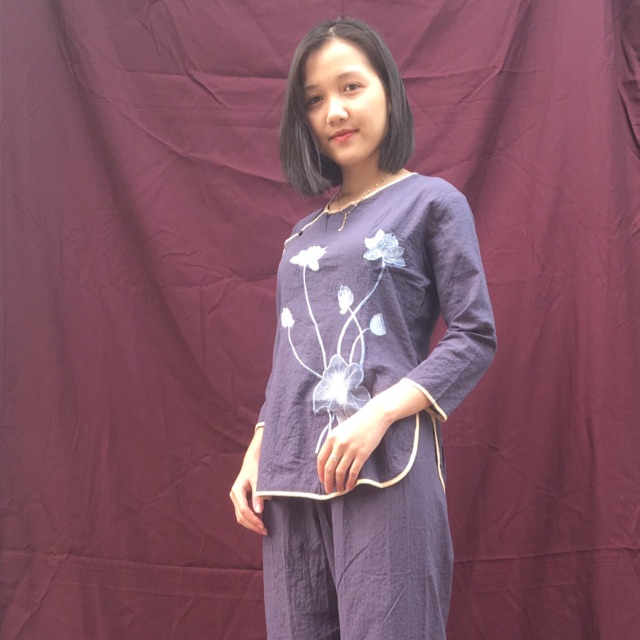 Bộ đũi vạt lệch