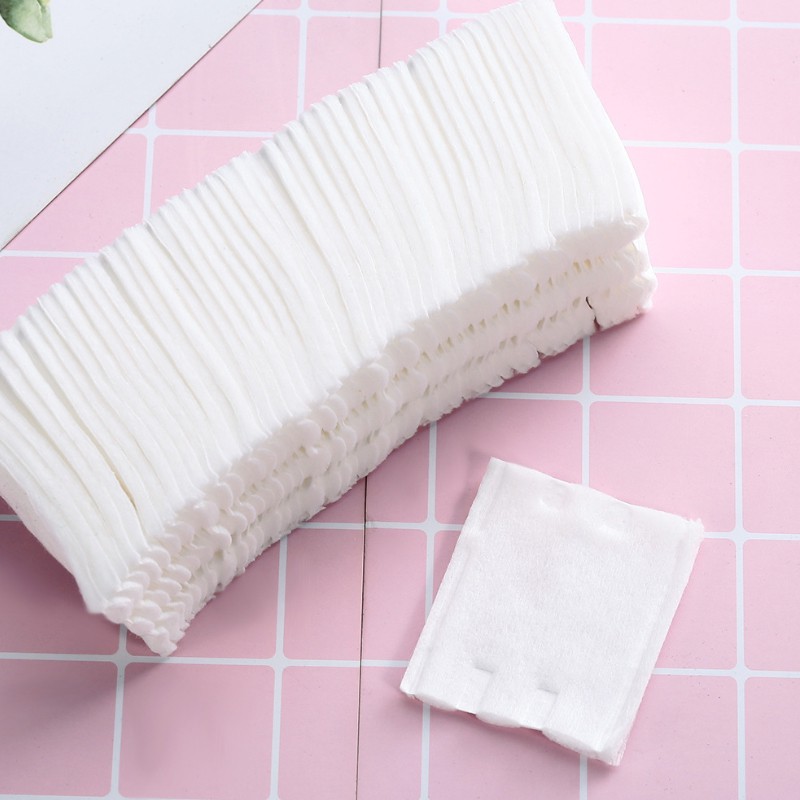 Bông tẩy trang 3 lớp 2 mặt Cotton Pads 50 miếng