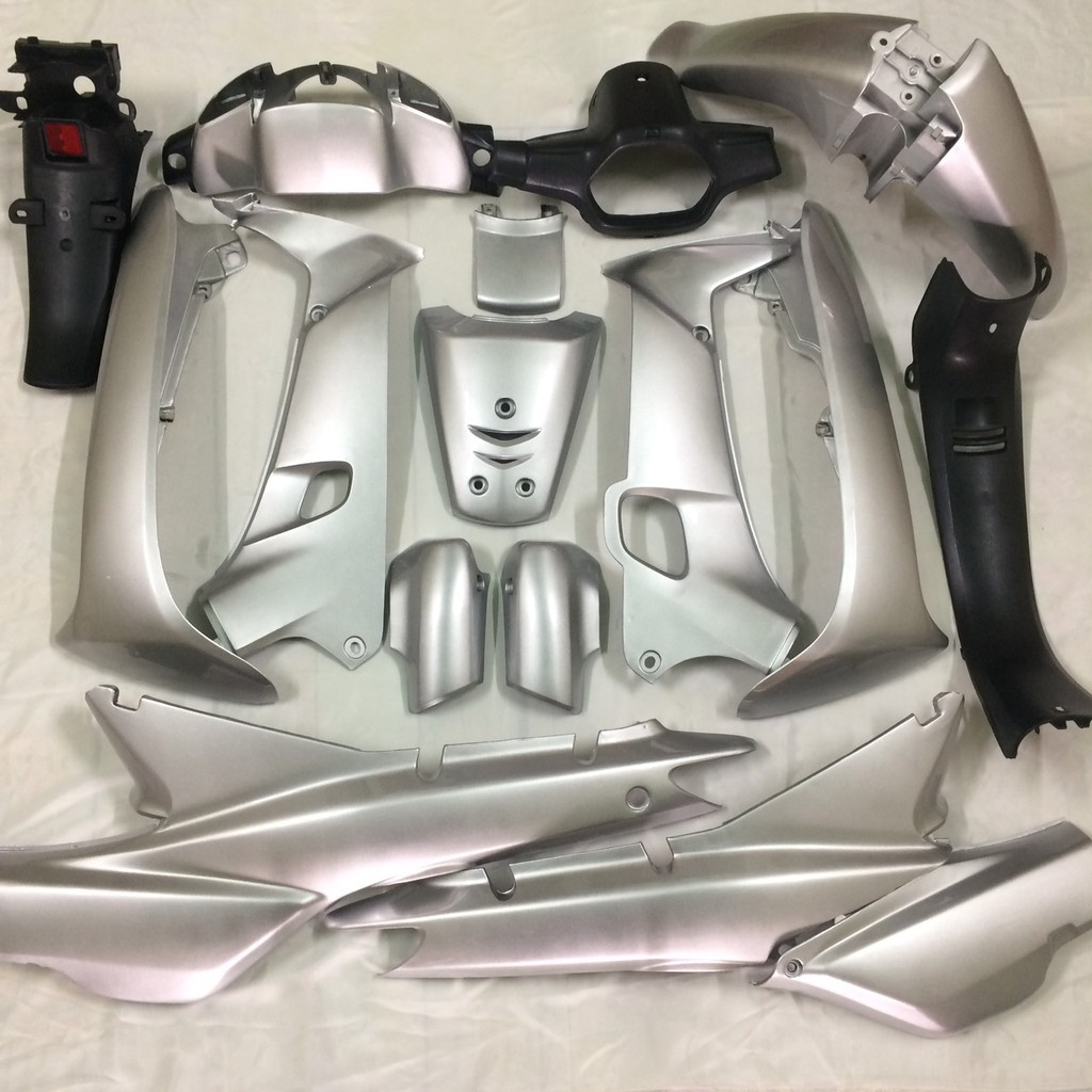 Dàn áo xe Wave THÁI MÀU BẠC  ,Wave 110,Wave Alpha ,wave 1 bóng  ,nhựa ABS nguyên sinh CAO CẤP