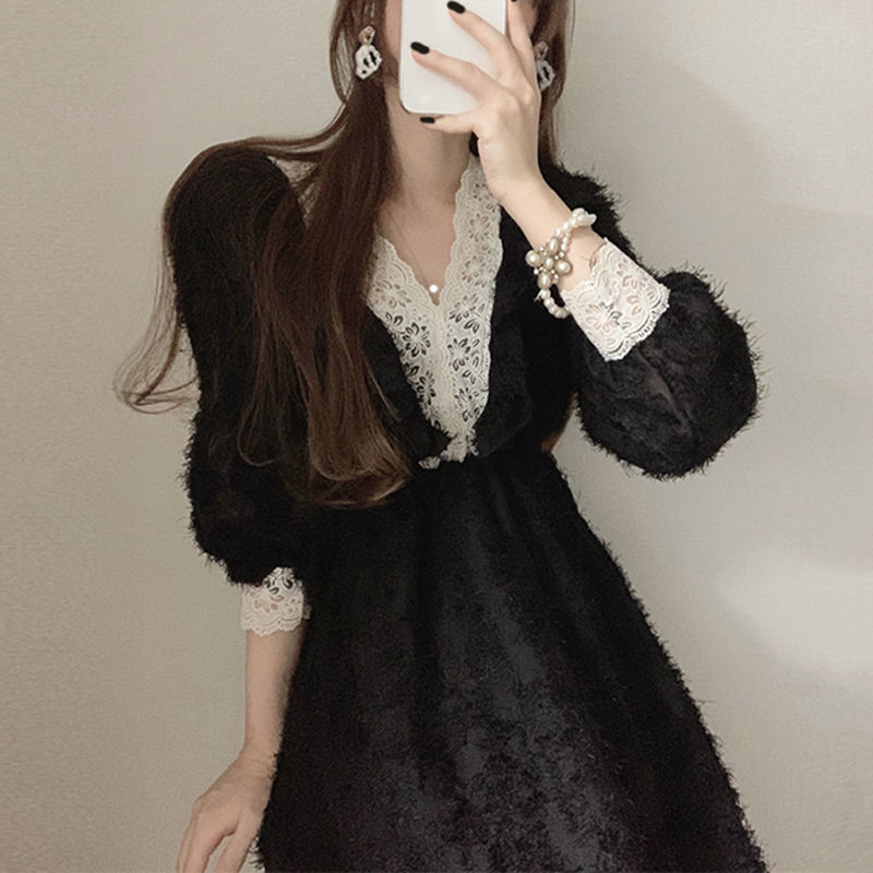 Korean-StylechicVintage Court Style ThinVCollar Contrast Color Lace Ruffled High Waist Dress Long Dress | BigBuy360 - bigbuy360.vn