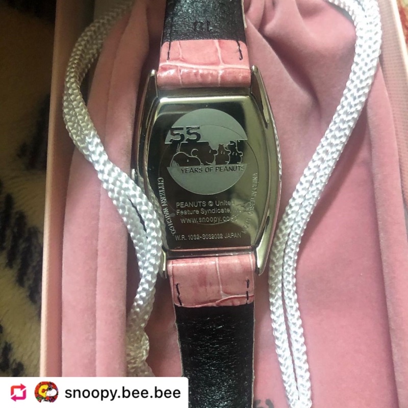 Đồng hồ nữ Snoopy