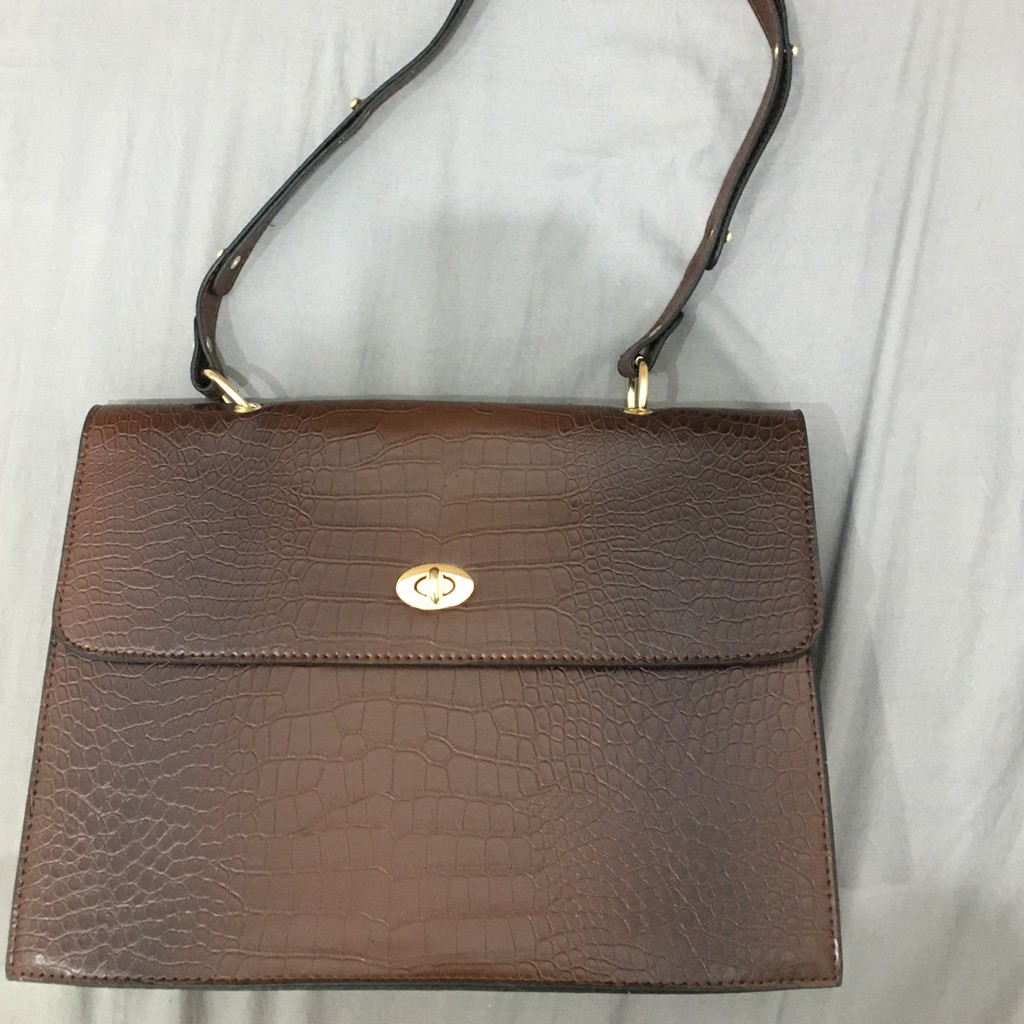 Túi nữ công sở sành điệu | BigBuy360 - bigbuy360.vn