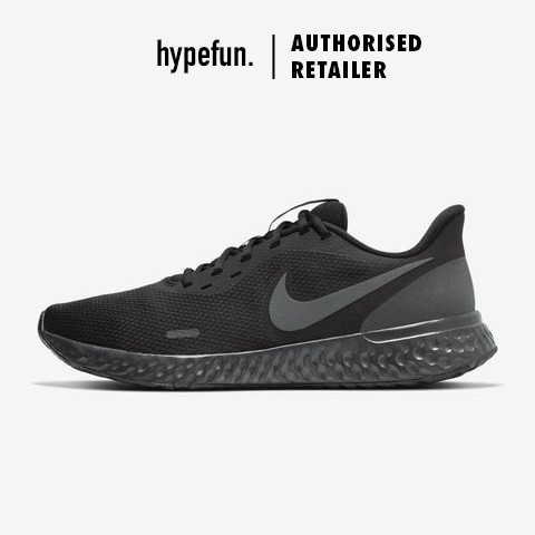 Giày chạy bộ nam NIKE REVOLUTION 5