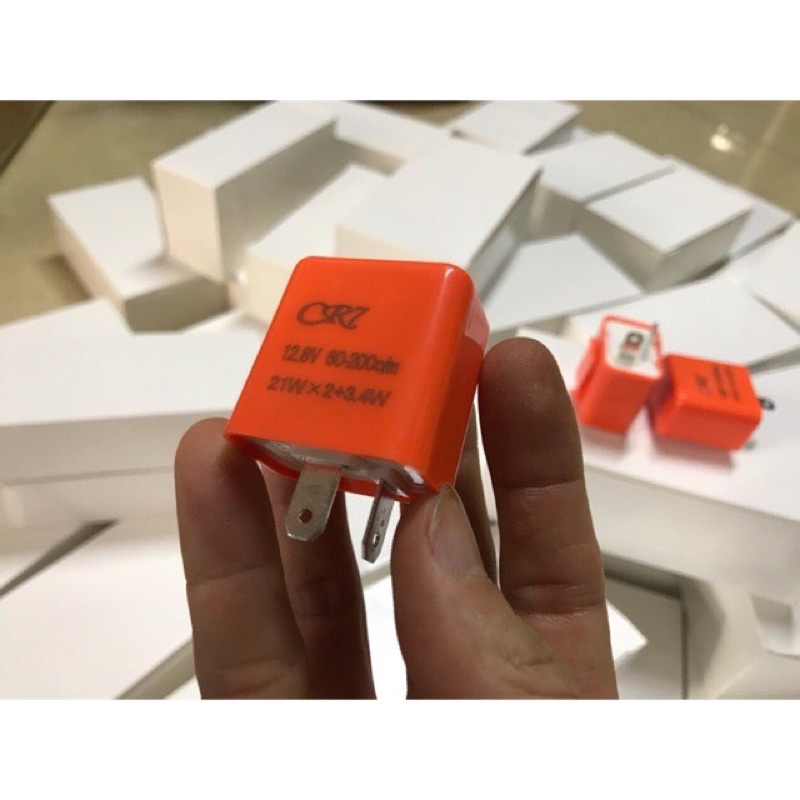 Rơ le xi nhan nháy, chíp xi nhan nháy , cục chơp xi nhan , điều chỉnh tốc độ nhanh chậm xi nhan.