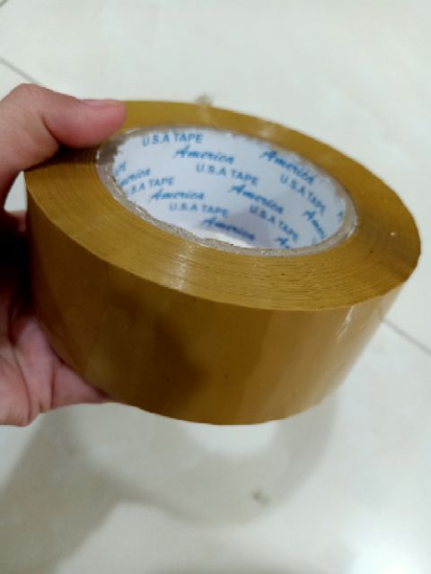 Băng keo vàng 200 yard dùng đóng hàng