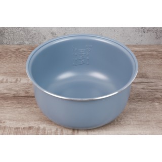 Nồi cơm nắp gài Delites NCG1010, 1.8 lít