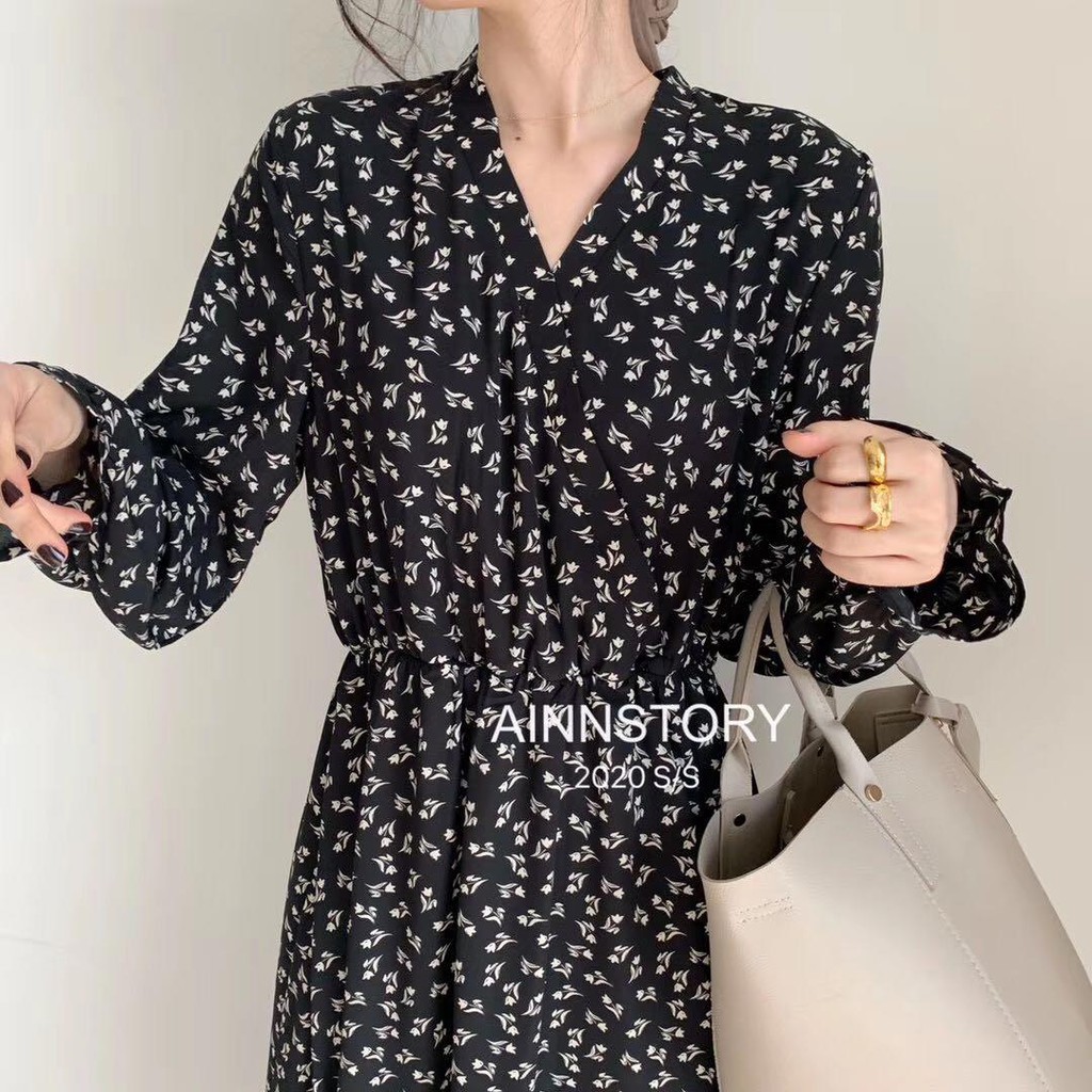 Lovely vintage french bell flower print dress
