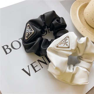 Cột Tóc Scrunchies P da PU ( ảnh khách fb )