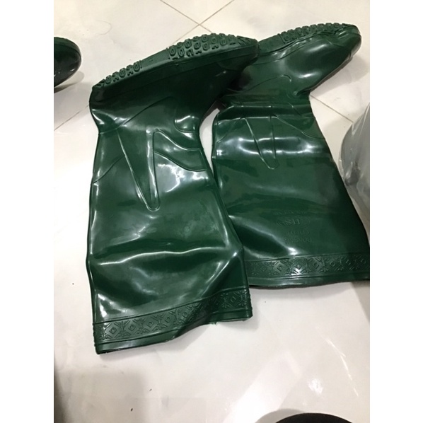 Ủng cấy loại dài 2 lớp, ủng đi mưa, ủng quần bảo hộ lao động Hoa San