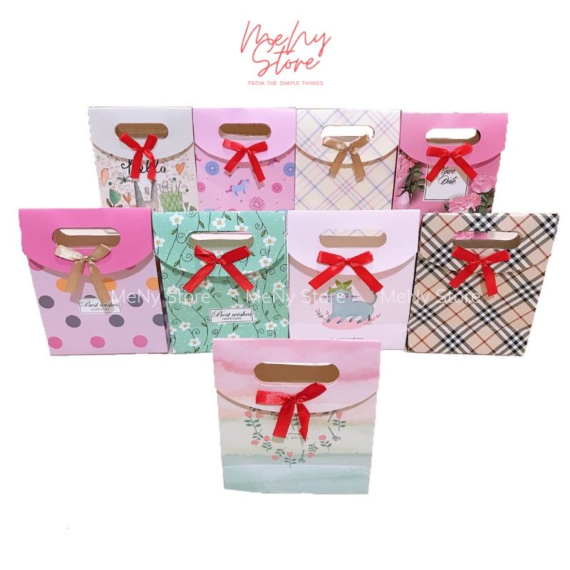 [Mã LIFE20KALL giảm 10% đơn 50K] Túi giấy đựng quà, mỹ phẩm có nắp nơ dán loại đẹp (giao mẫu ngẫu nhiên)