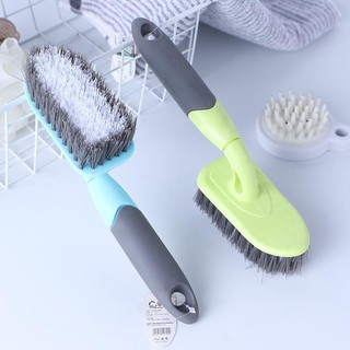bàn chải có tay cầm