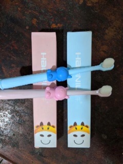 Bàn chải đánh răng sợi tóc siêu mềm cho bé yêu