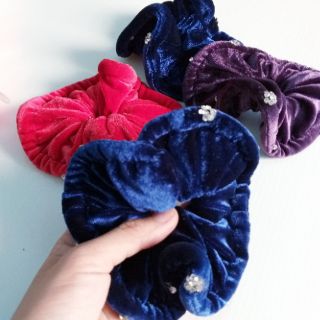 Cột tóc nhung đính hạt