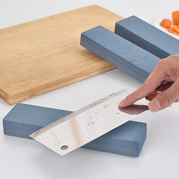 Dụng cụ mài dao kéo hai mặt tiện dụng cho nhà bếp