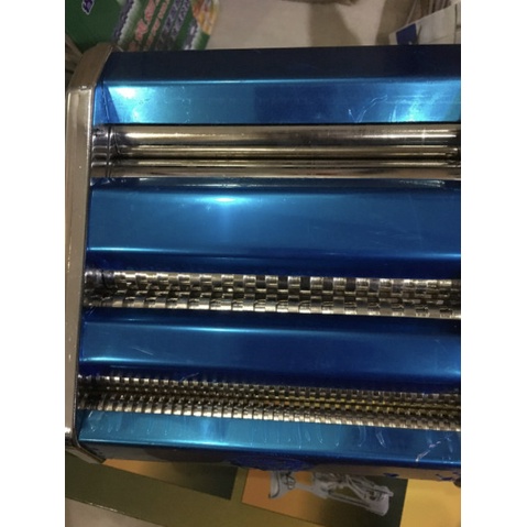 MÁY CẮT BỘT LÀM MÌ SỢI , MÁY CÁN BỘT BÁNH BẰNG TAY LOẠI 2 CẮT 1 CÁN