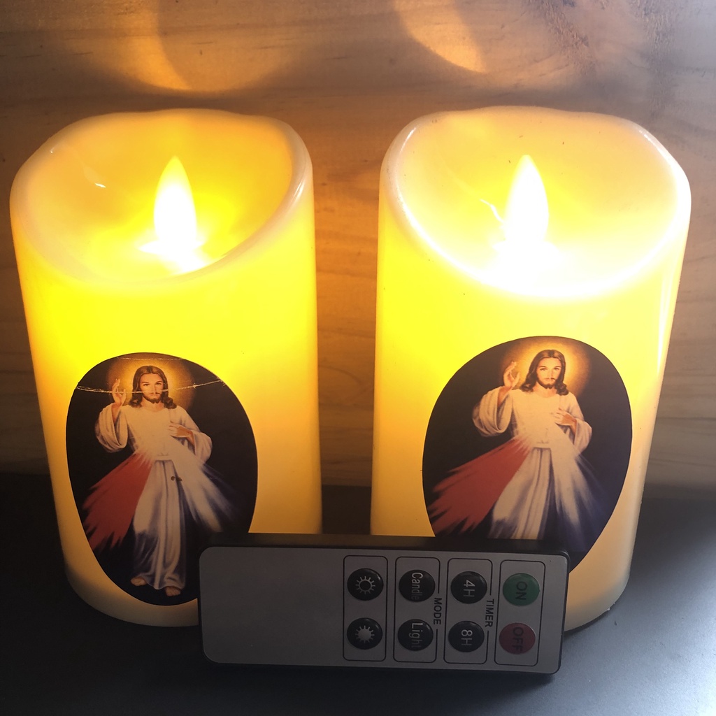 Nến công giáo để ban thờ chạy pin sử dụng điều khiển tắt bật từ xa&lt;Giá 1 cặp &gt;