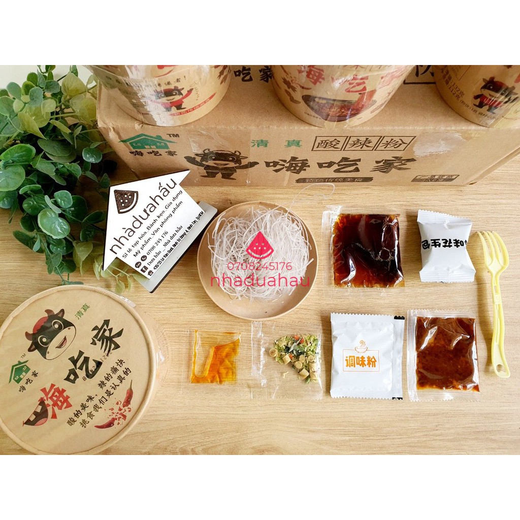 Một lốc gồm 6 ly miến chua cay Trùng Khánh đặc sản Hongkong loại chuẩn xịn ly 132g