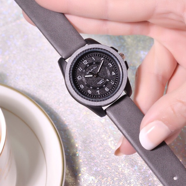 Đồng hồ nữ Doukou chính hãng dây da dẻo dai mặt thiết kế thời trang phong cách | BigBuy360 - bigbuy360.vn