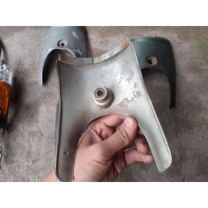 Chữ A Cub Đèn Tròn Zin Theo Xe Dòng Cánh Én, Cub 81-86