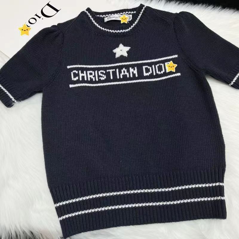 Áo Sweater Dệt Kim Tay Ngắn Cổ Tròn In Chữ Blackpink Jisoo