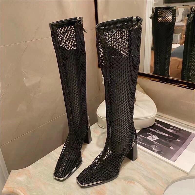 [Giày boots nữ đùi lưới] [Giày bốt đùi lưới nữ cao gót mũi viền bạc hộp hoa anh đào mới khóa sau thời trang du lịch]