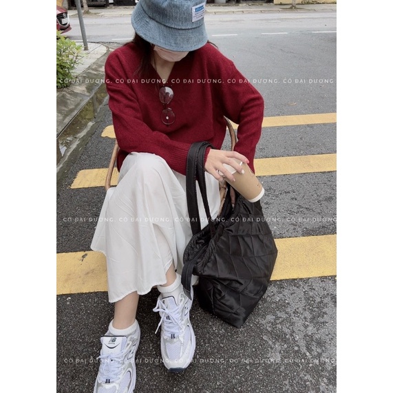 Áo len cổ tim trơn