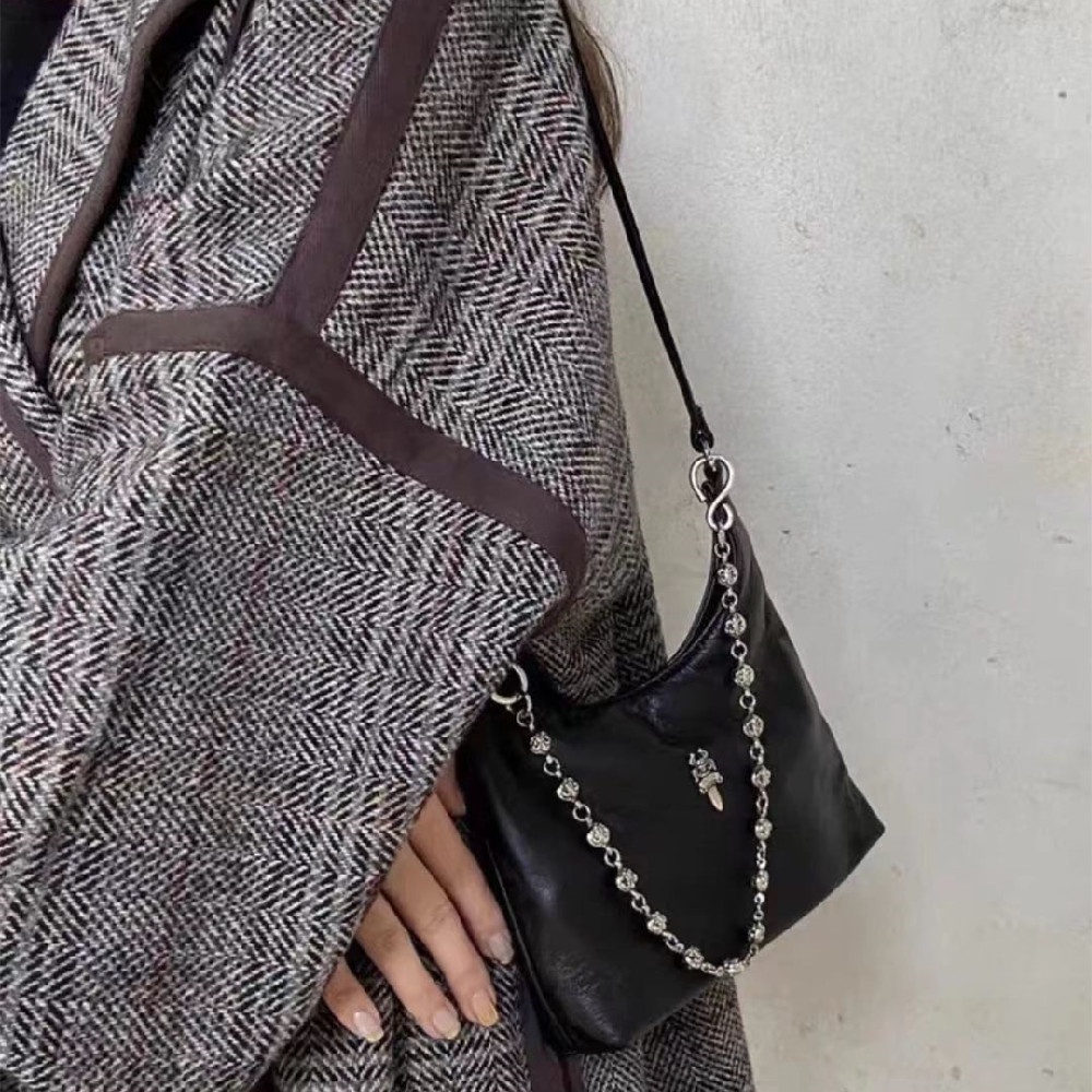 Túi Đeo Vai Hình Trái Tim Phối Dây Xích Phong Cách Retro Thời Trang