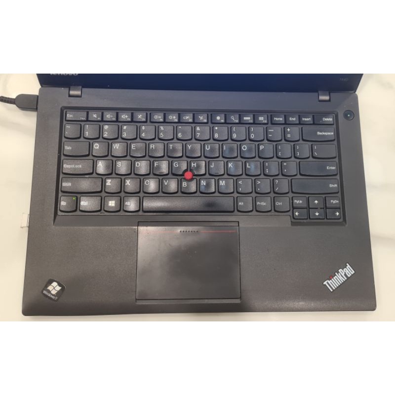 máy tính laptop ThinkPad Lenovo của Panda cực Cool | BigBuy360 - bigbuy360.vn