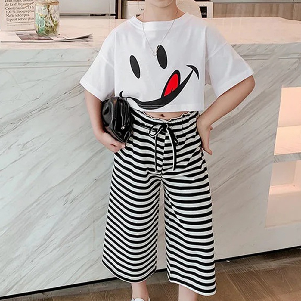 Hàng Có Sẵn Set Áo Thun Ngắn Tay Họa Tiết Kẻ Sọc Và Quần Lửng Thoáng Khí Phong Cách Hàn Quốc Thời Trang Mùa Hè Cho Bé Gái