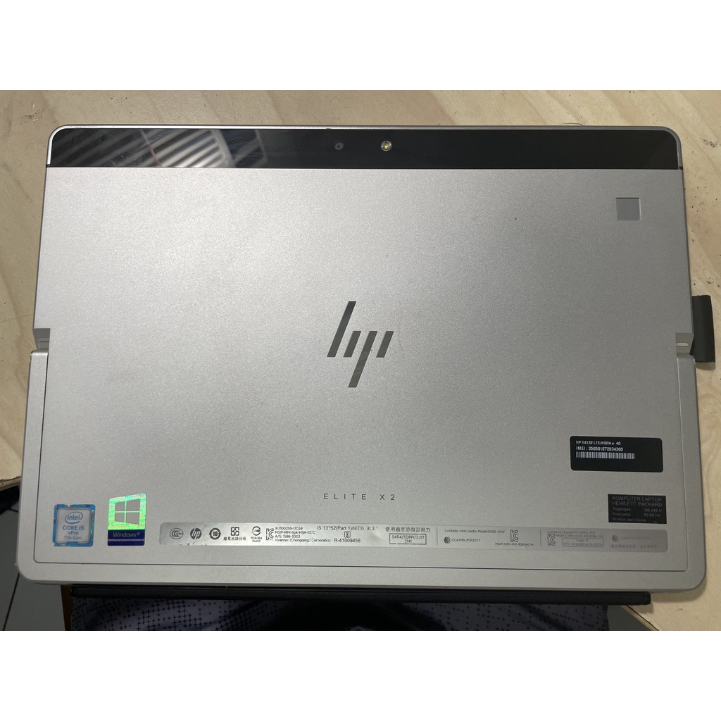 Laptop HP Elite X2 1012 G2,bàn phim tách rời linh hoạt