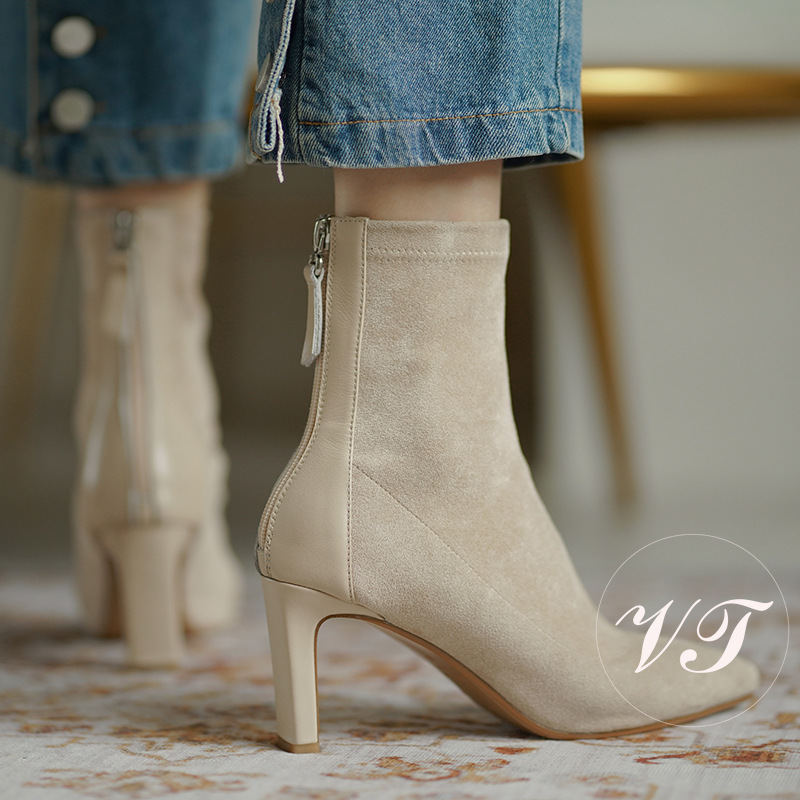 Giày Bốt Gót Cao Mũi Nhọn Đẹp Mắt Dành Cho Bạn Nữ | BigBuy360 - bigbuy360.vn