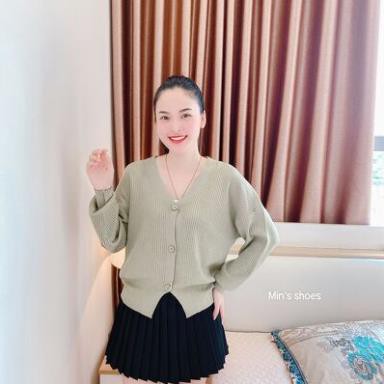 Min's Shoes - Áo Len Dệt Kim Cánh Dơi Nữ 3 Cúc Áo 425 -11/11