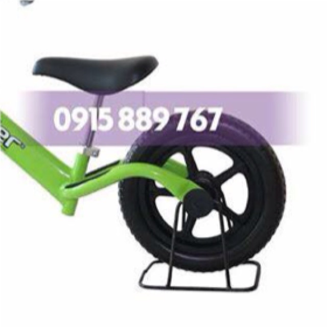 Giá để xe thăng bằng, phù hợp với hầu hết các dòng xe thăng bằng