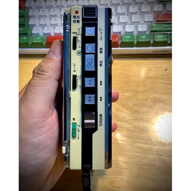 Máy cassette Sanyo MR-63 hàng hiếm