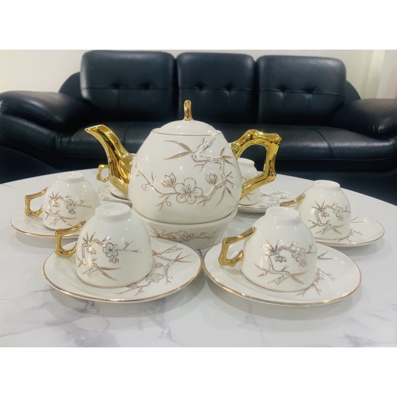 Bộ tách trà sứ trắng hoạ tiết hoa đào nổi điểm vàng cao cấp