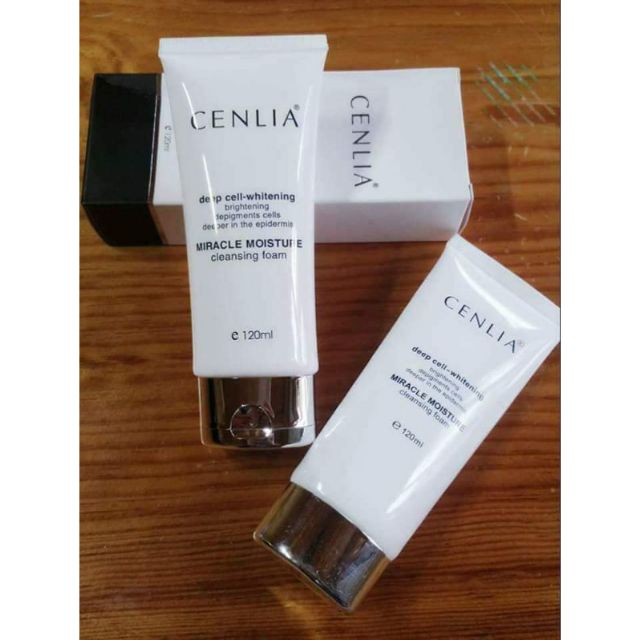 Sữa rửa mặt cenlia