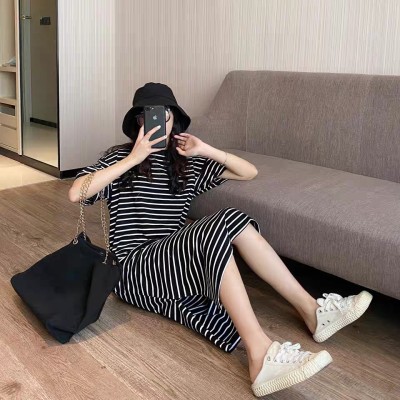 [Ảnh Thật] Đầm Thun Cotton Suông Rộng Xẻ Tà Dài Qua Gối | Váy Thun Sọc Kẻ Tay Lỡ Dày Dặn | Đầm Thun Bầu Big Size - D71 | BigBuy360 - bigbuy360.vn