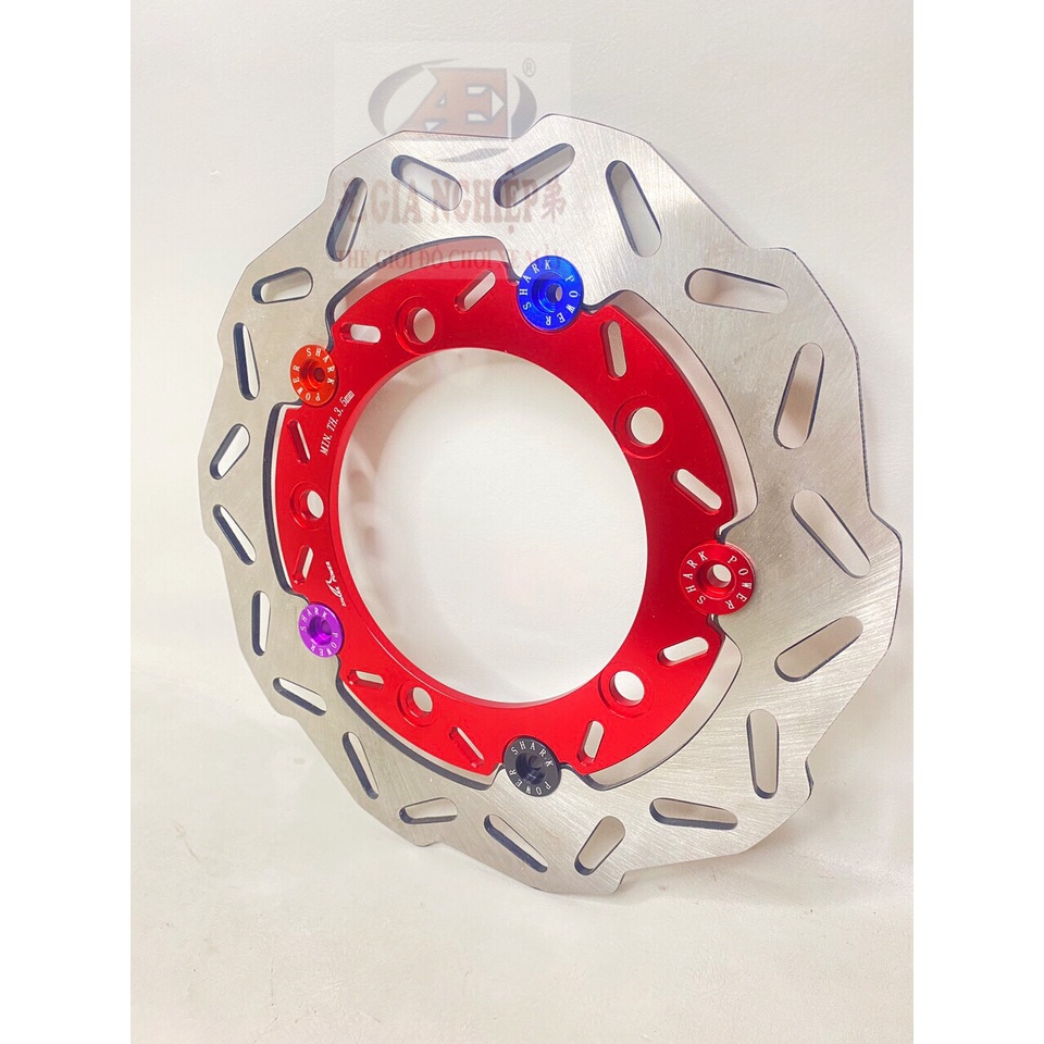 Dĩa Đĩa thắng trước Shark Power Exciter 150