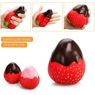 Đồ chơi Squishy kiêm móc khóa điện thoại hình trái dâu 12cm |shopsquishydep