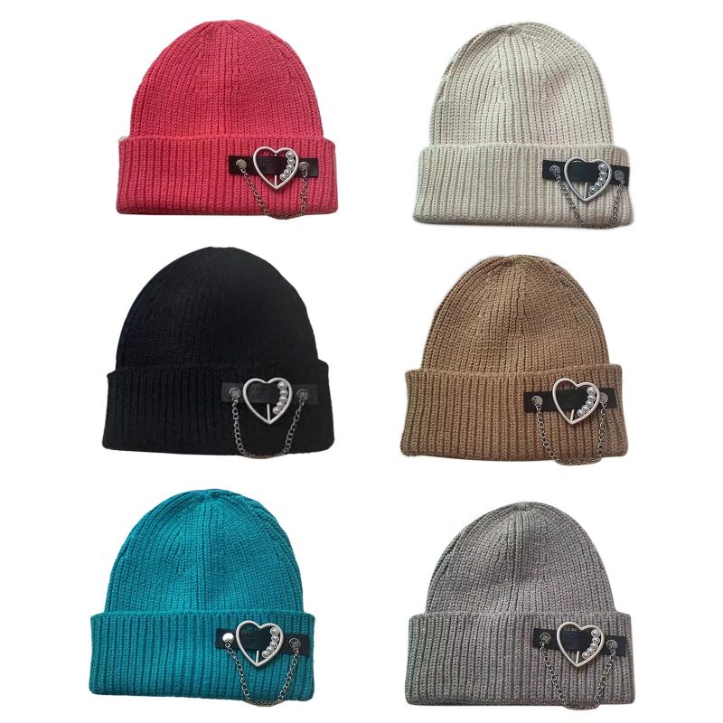Mũ Len Beanie Phối Dây Xích Kim Loại Hình Trái Tim Thời Trang Cho Halloween / Giáng Sinh