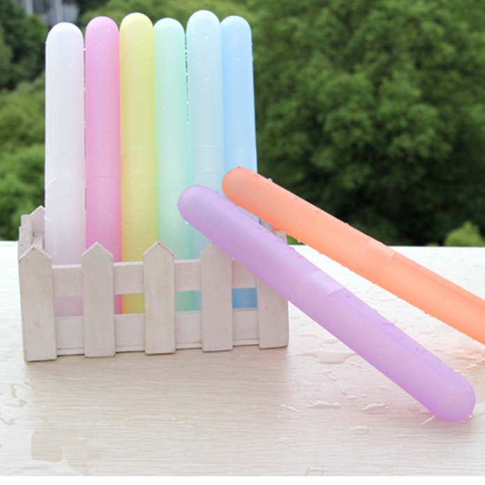 Hộp đựng bàn chải mini nhỏ gọn tiện dụng