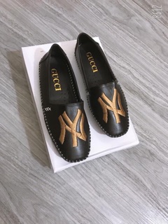 Giầy bệt nữ