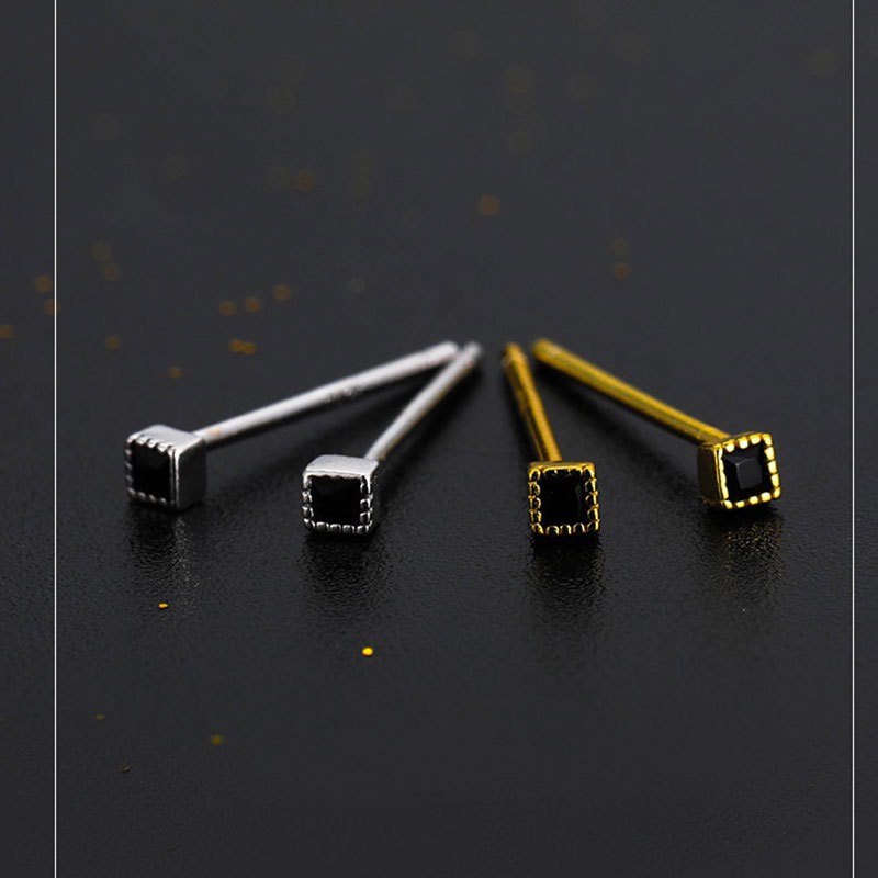 Khuyên tai bạc nữ TLEE mini hình vuông đá đen viền bo hạt sáng TleeJewelry B0287