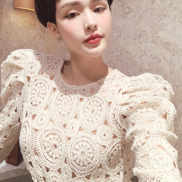 Áo ren tay bồng crtop