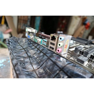 Mainboard Colorful B85 4 khe ram full size ATX