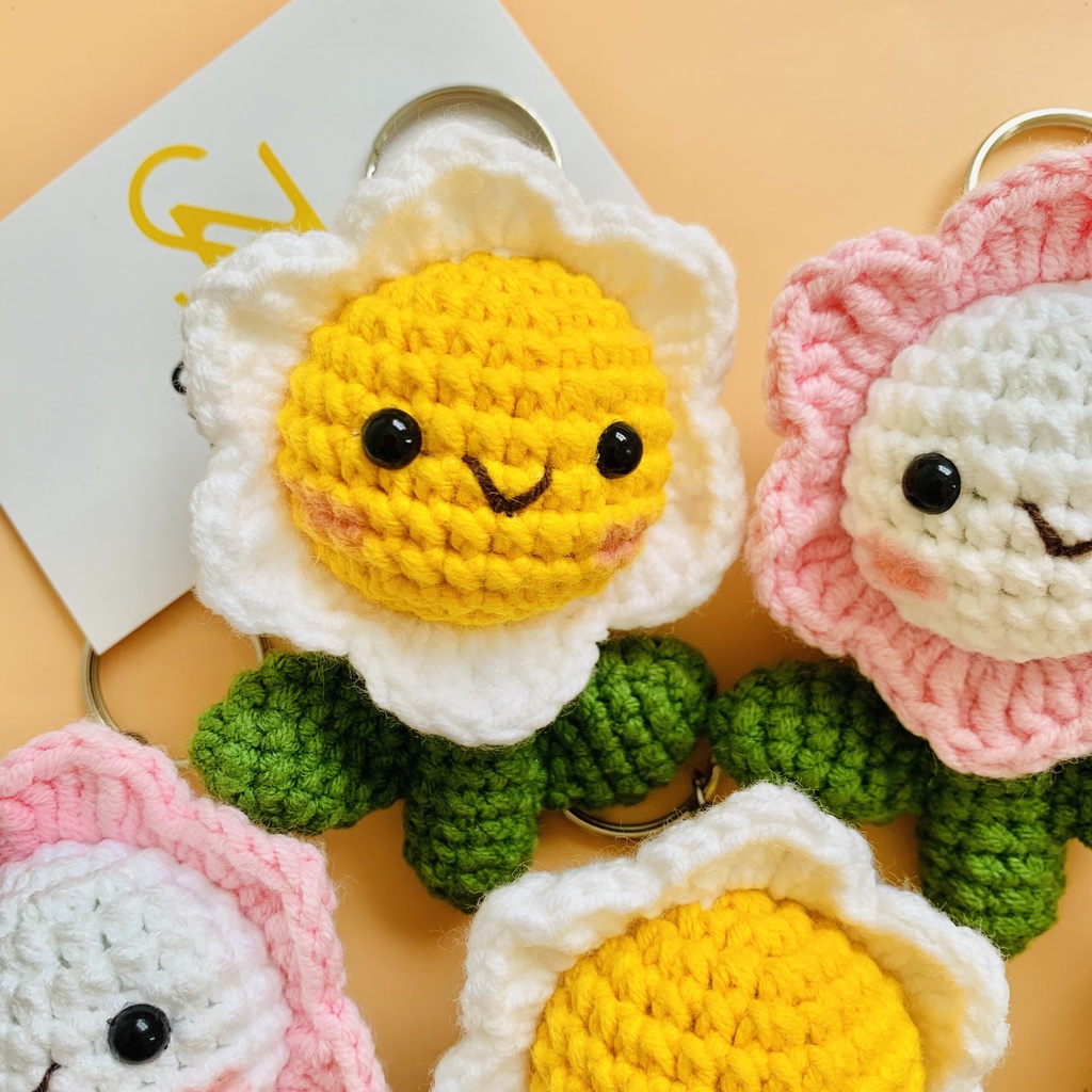 Móc khóa len Handmade hình cây hoa cao 9cm