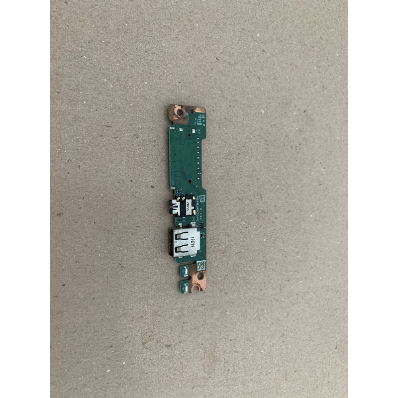 Board âm thanh và cổng usb laptop acer A515-54