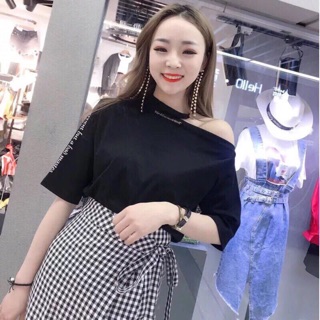 Áo kiểu hót khoét vai vòng cổ