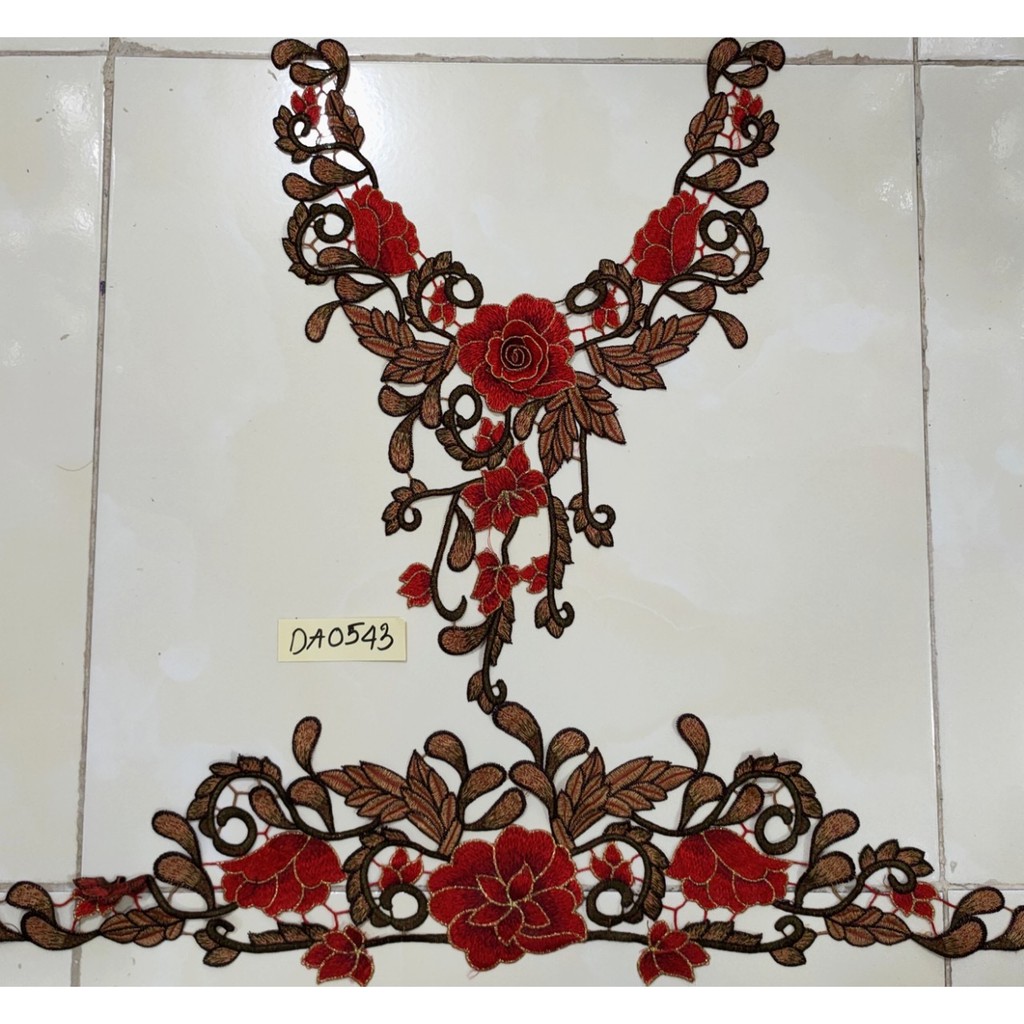 ren thêu cổ và lai xinh xắn mã DA0453