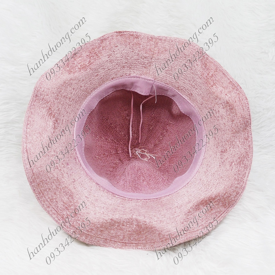 Nón tai bèo Just For You vành rộng 8cm hàng quảng châu vành có độ ngợn sóng, phía trong có 2 dây rút